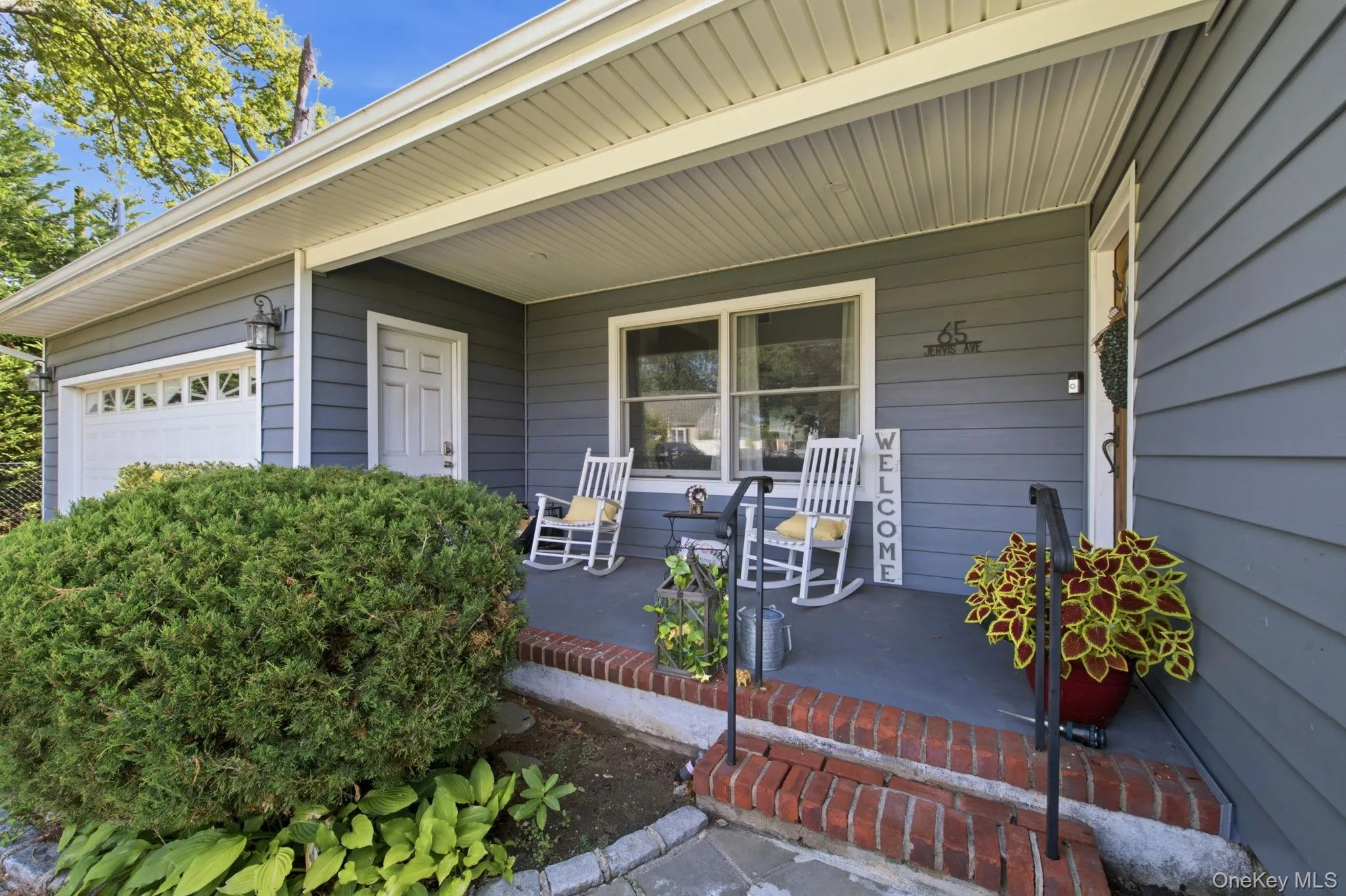 65 Jervis Avenue, Babylon, NY, 3 Bedrooms Bedrooms, 6 Rooms Rooms,2 BathroomsBathrooms,Residential,For Rent,Jervis,0,1036174 65 Jervis Avenue, Babylon, NY, 3 Bedrooms Bedrooms, 6 Rooms Rooms,2 BathroomsBathrooms,Residential,For Rent,Jervis,0,1036174