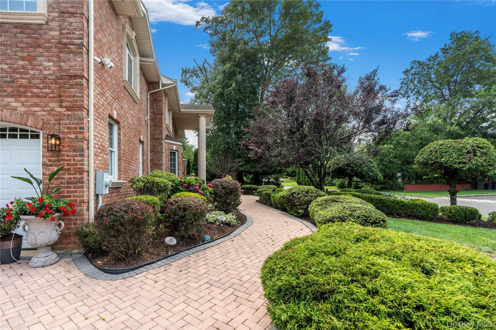 20 Stirrup Lane, Oyster Bay, NY, 6 Bedrooms Bedrooms, 12 Rooms Rooms,4 BathroomsBathrooms,Residential,For Rent,Stirrup,0,1036182 20 Stirrup Lane, Oyster Bay, NY, 6 Bedrooms Bedrooms, 12 Rooms Rooms,4 BathroomsBathrooms,Residential,For Rent,Stirrup,0,1036182