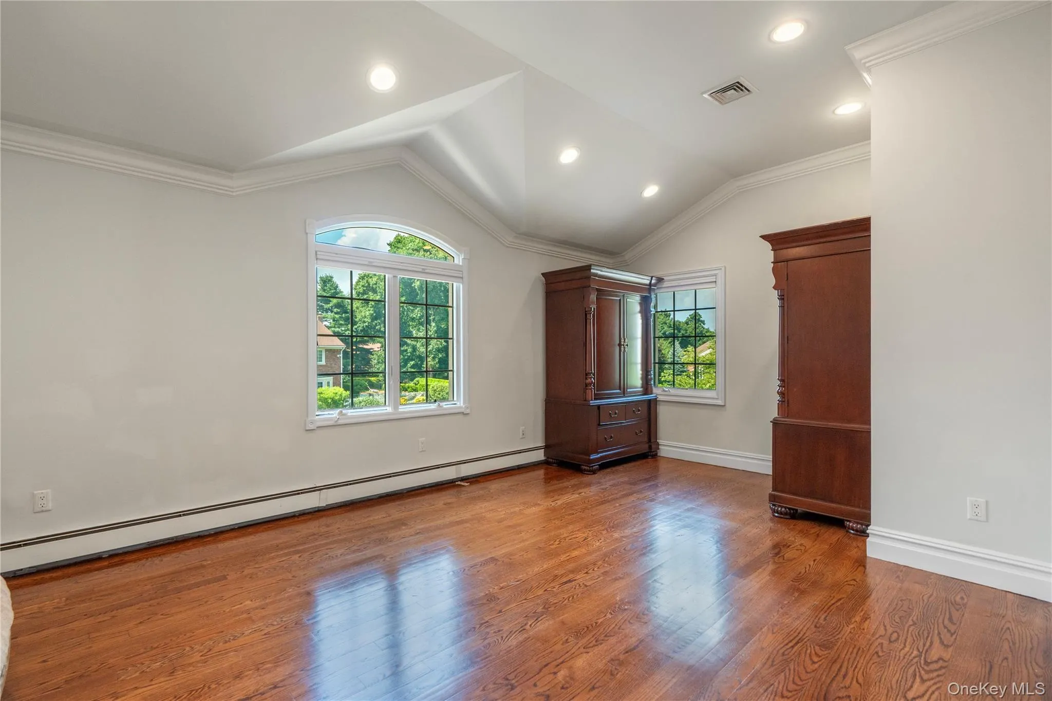 20 Stirrup Lane, Oyster Bay, NY, 6 Bedrooms Bedrooms, 12 Rooms Rooms,4 BathroomsBathrooms,Residential,For Rent,Stirrup,0,1036182 20 Stirrup Lane, Oyster Bay, NY, 6 Bedrooms Bedrooms, 12 Rooms Rooms,4 BathroomsBathrooms,Residential,For Rent,Stirrup,0,1036182