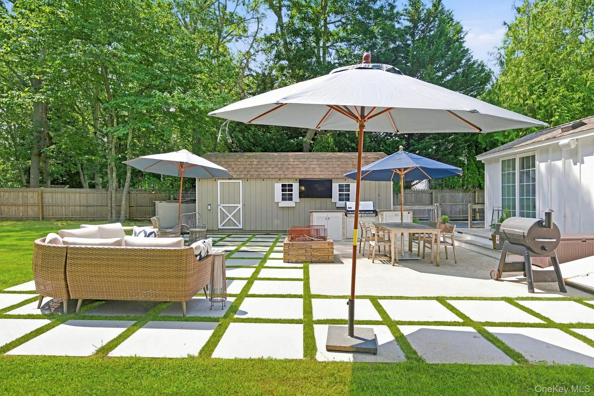 22 Matthews Drive, Southampton, NY, 1 Bedroom Bedrooms, 4 Rooms Rooms,1 BathroomBathrooms,Residential,For Rent,Matthews,0,1036186 22 Matthews Drive, Southampton, NY, 1 Bedroom Bedrooms, 4 Rooms Rooms,1 BathroomBathrooms,Residential,For Rent,Matthews,0,1036186