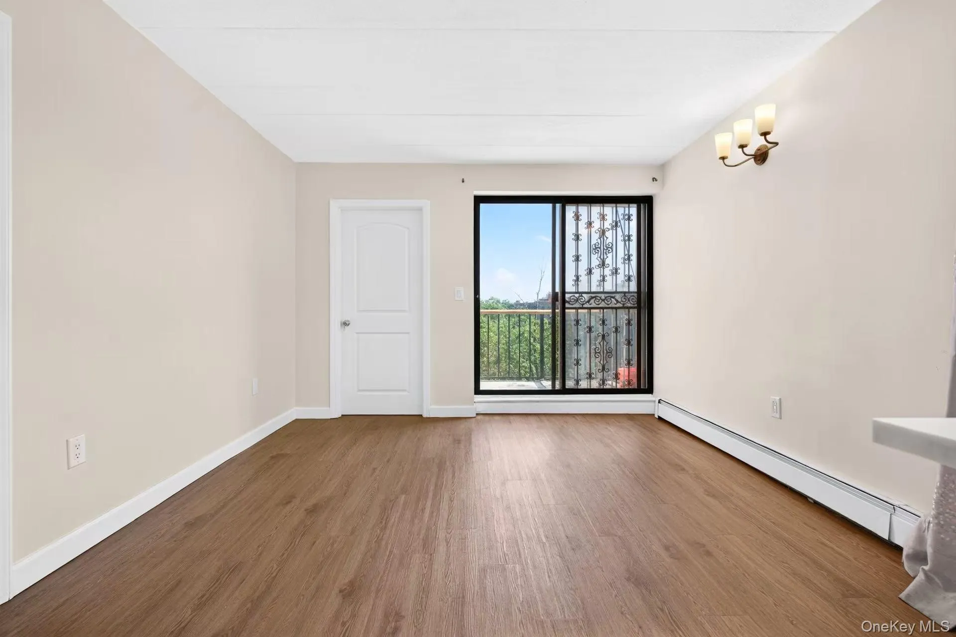 14468 38th Avenue, New York, NY, 2 Bedrooms Bedrooms, 4 Rooms Rooms,1 BathroomBathrooms,Residential,For Rent,38th,0,1036189 14468 38th Avenue, New York, NY, 2 Bedrooms Bedrooms, 4 Rooms Rooms,1 BathroomBathrooms,Residential,For Rent,38th,0,1036189