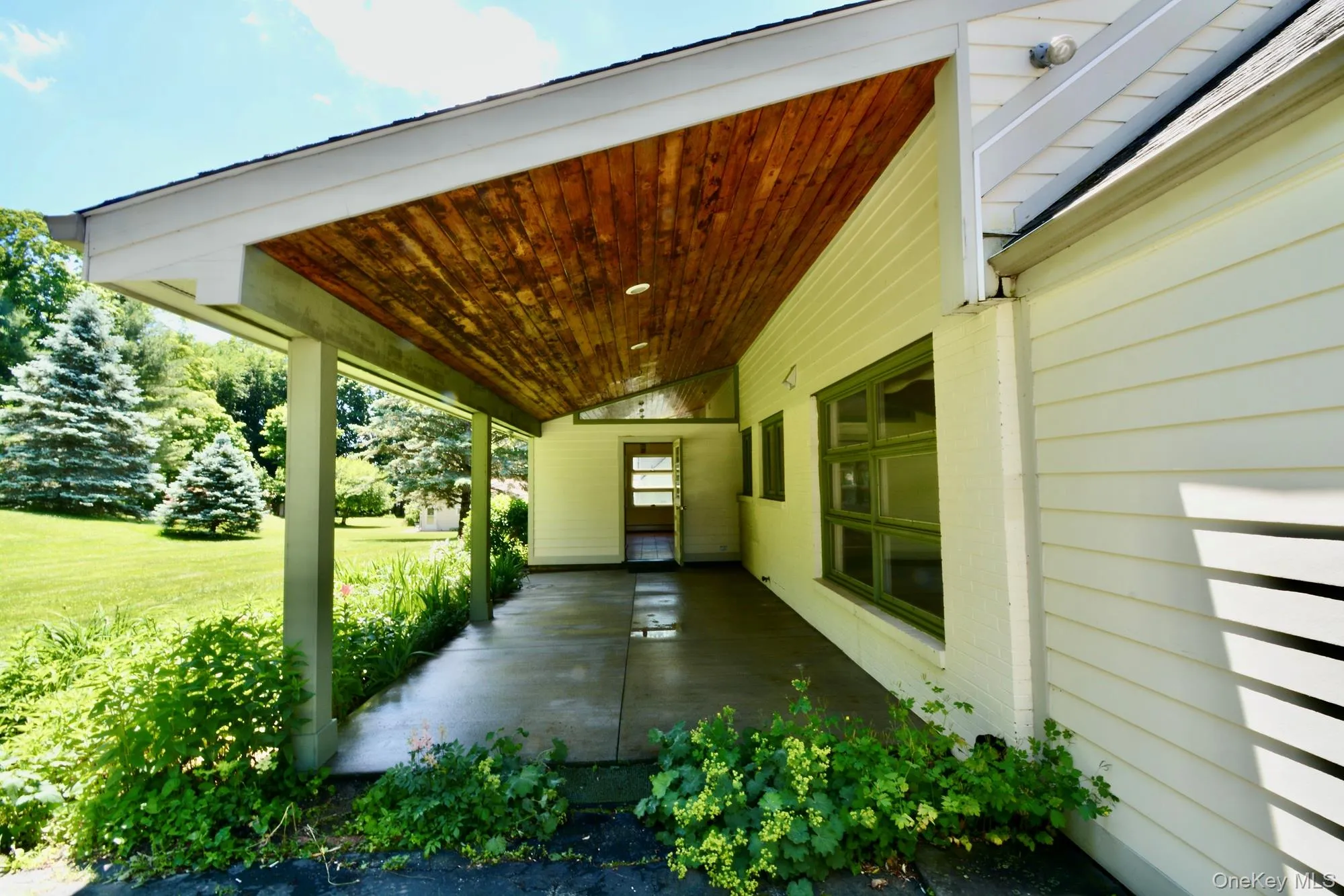 12 Ciferri Drive, Washington, NY, 4 Bedrooms Bedrooms, 7 Rooms Rooms,2 BathroomsBathrooms,Residential,For Rent,Ciferri,0,1036190 12 Ciferri Drive, Washington, NY, 4 Bedrooms Bedrooms, 7 Rooms Rooms,2 BathroomsBathrooms,Residential,For Rent,Ciferri,0,1036190