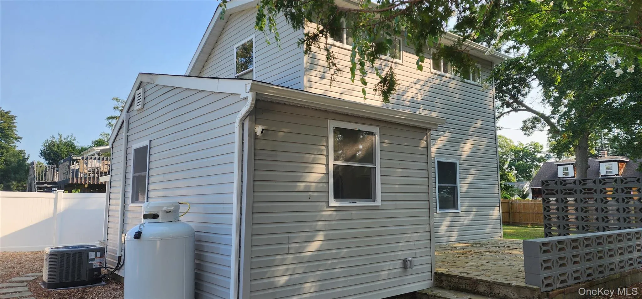 68 Montauk Drive, Brookhaven, NY, 3 Bedrooms Bedrooms, 5 Rooms Rooms,2 BathroomsBathrooms,Residential,For Rent,Montauk,0,1036191 68 Montauk Drive, Brookhaven, NY, 3 Bedrooms Bedrooms, 5 Rooms Rooms,2 BathroomsBathrooms,Residential,For Rent,Montauk,0,1036191
