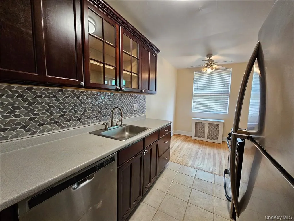 Galley Kitchen with dual entrances, complete with a Dishwasher! Galley Kitchen with dual entrances, complete with a Dishwasher!