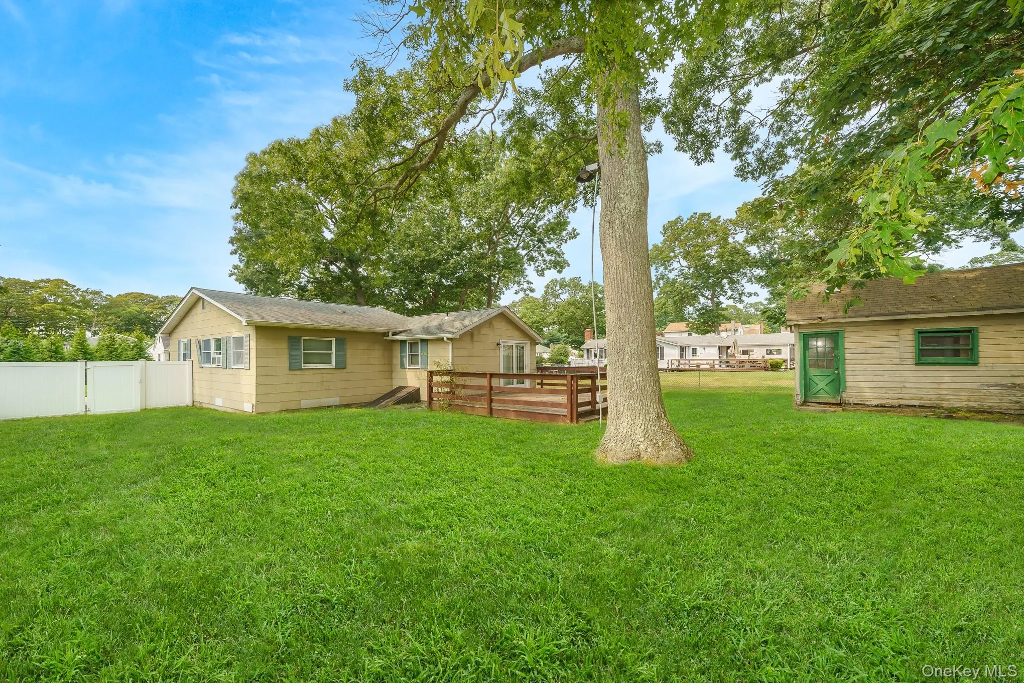 49 Salem Street, Brookhaven, NY, 3 Bedrooms Bedrooms, 6 Rooms Rooms,1 BathroomBathrooms,Residential,For Rent,Salem,0,1036195 49 Salem Street, Brookhaven, NY, 3 Bedrooms Bedrooms, 6 Rooms Rooms,1 BathroomBathrooms,Residential,For Rent,Salem,0,1036195