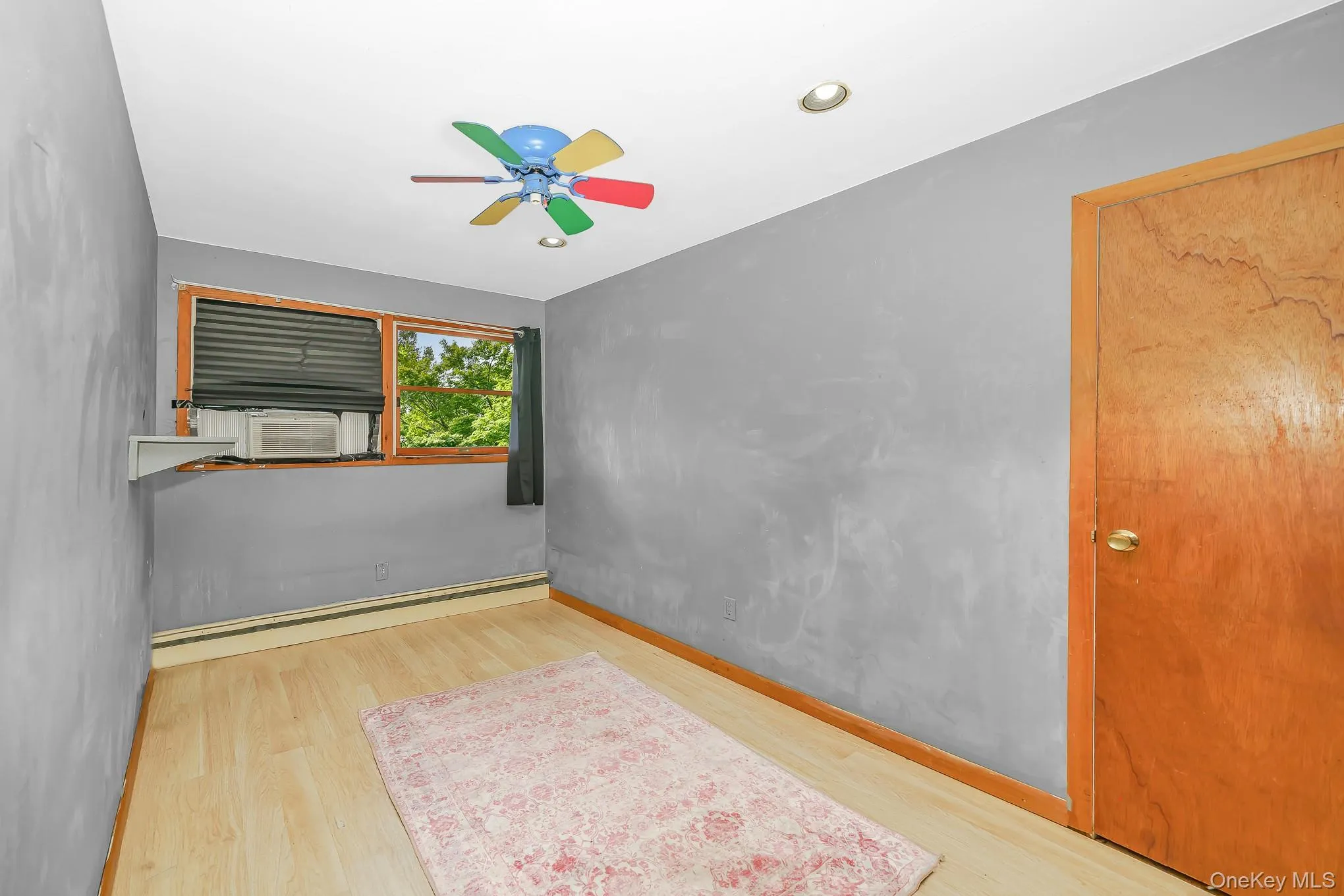 49 Salem Street, Brookhaven, NY, 3 Bedrooms Bedrooms, 6 Rooms Rooms,1 BathroomBathrooms,Residential,For Rent,Salem,0,1036195 49 Salem Street, Brookhaven, NY, 3 Bedrooms Bedrooms, 6 Rooms Rooms,1 BathroomBathrooms,Residential,For Rent,Salem,0,1036195