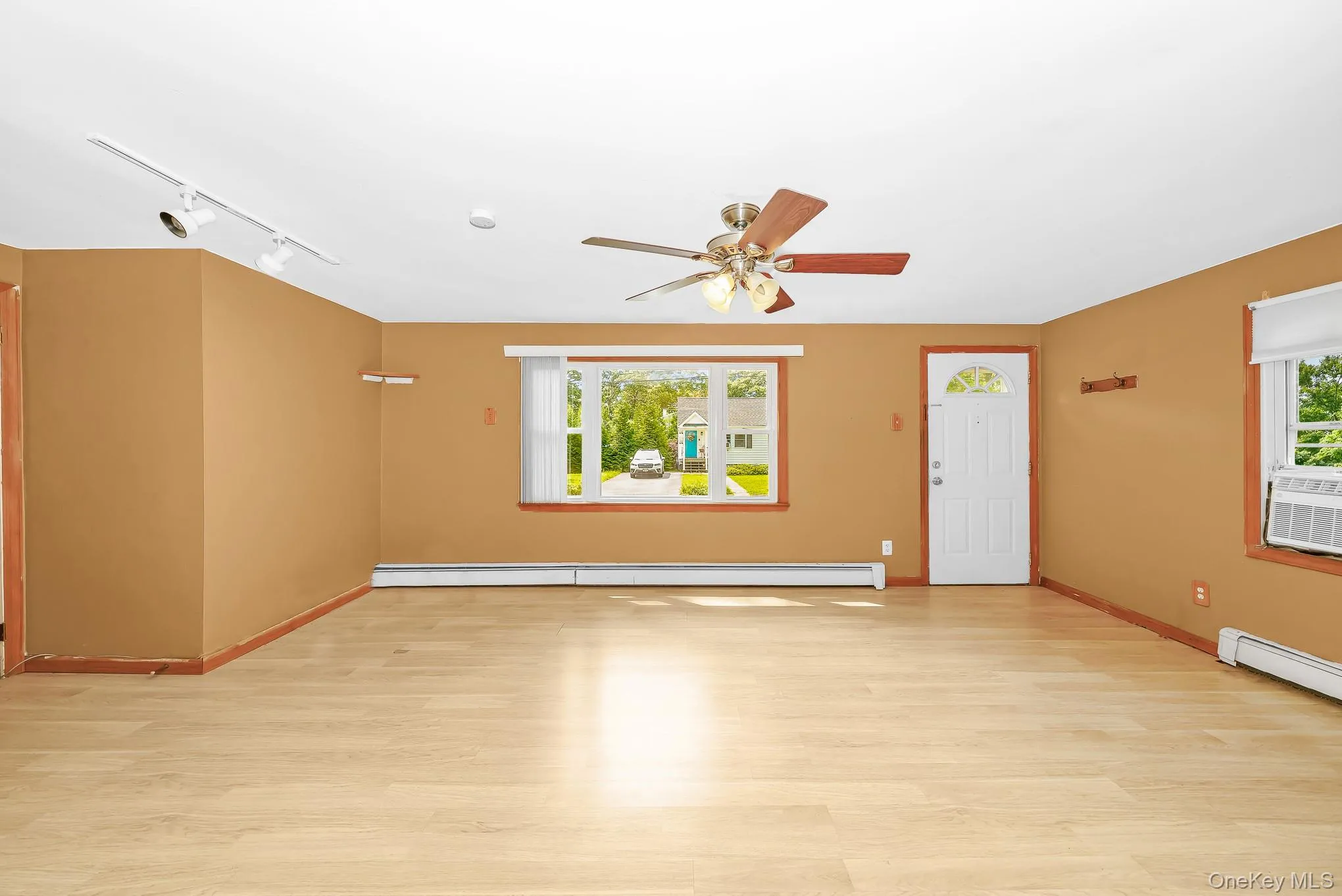 49 Salem Street, Brookhaven, NY, 3 Bedrooms Bedrooms, 6 Rooms Rooms,1 BathroomBathrooms,Residential,For Rent,Salem,0,1036195 49 Salem Street, Brookhaven, NY, 3 Bedrooms Bedrooms, 6 Rooms Rooms,1 BathroomBathrooms,Residential,For Rent,Salem,0,1036195