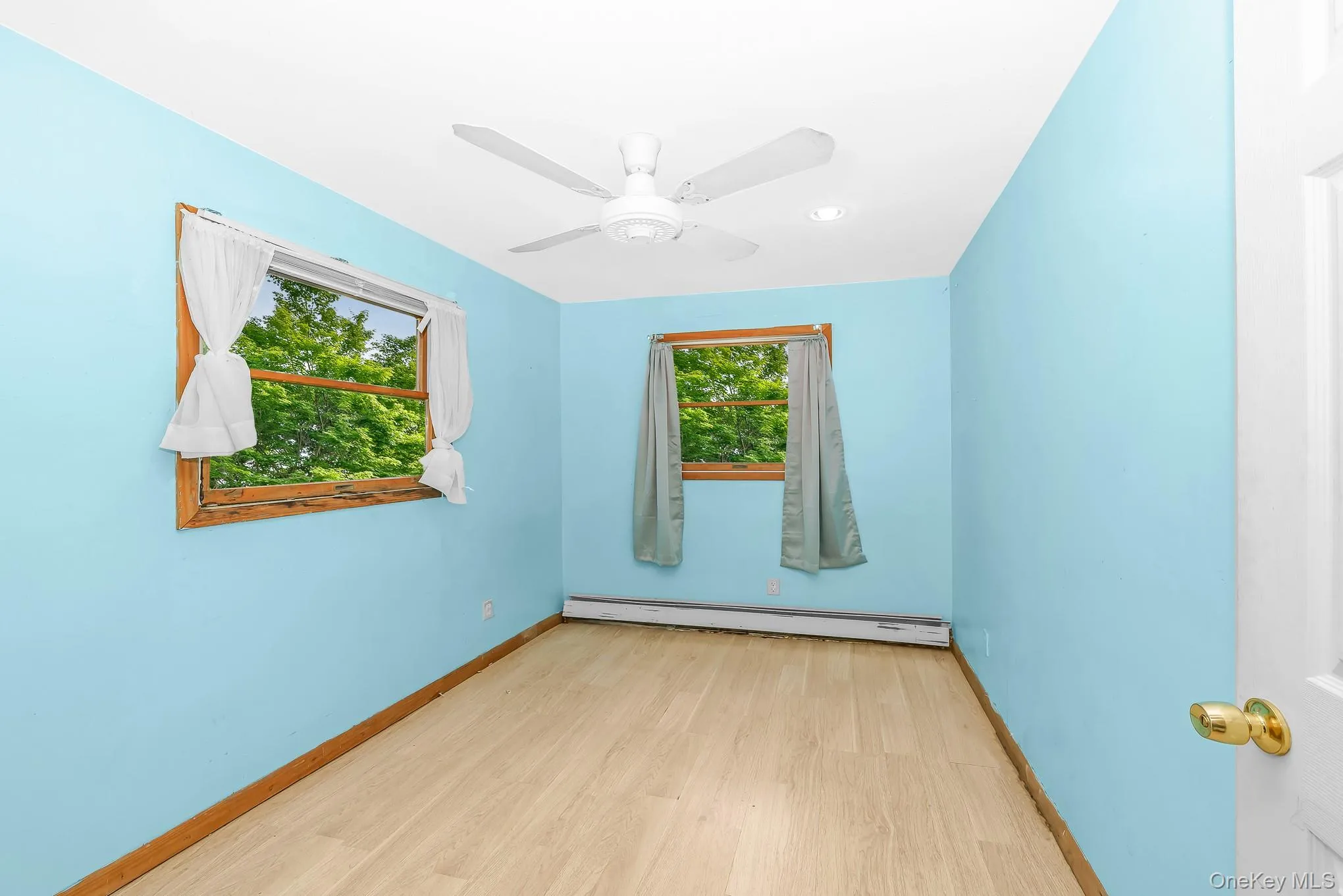 49 Salem Street, Brookhaven, NY, 3 Bedrooms Bedrooms, 6 Rooms Rooms,1 BathroomBathrooms,Residential,For Rent,Salem,0,1036195 49 Salem Street, Brookhaven, NY, 3 Bedrooms Bedrooms, 6 Rooms Rooms,1 BathroomBathrooms,Residential,For Rent,Salem,0,1036195