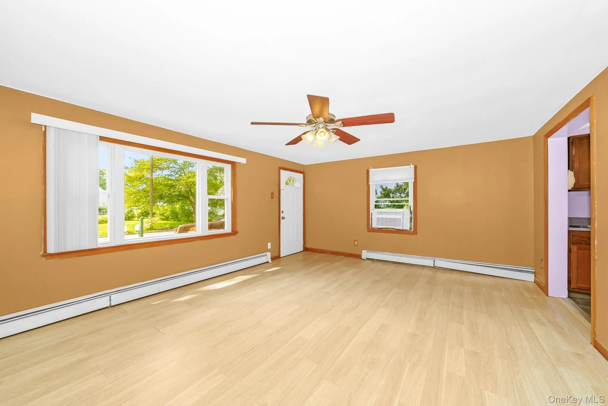 49 Salem Street, Brookhaven, NY, 3 Bedrooms Bedrooms, 6 Rooms Rooms,1 BathroomBathrooms,Residential,For Rent,Salem,0,1036195 49 Salem Street, Brookhaven, NY, 3 Bedrooms Bedrooms, 6 Rooms Rooms,1 BathroomBathrooms,Residential,For Rent,Salem,0,1036195