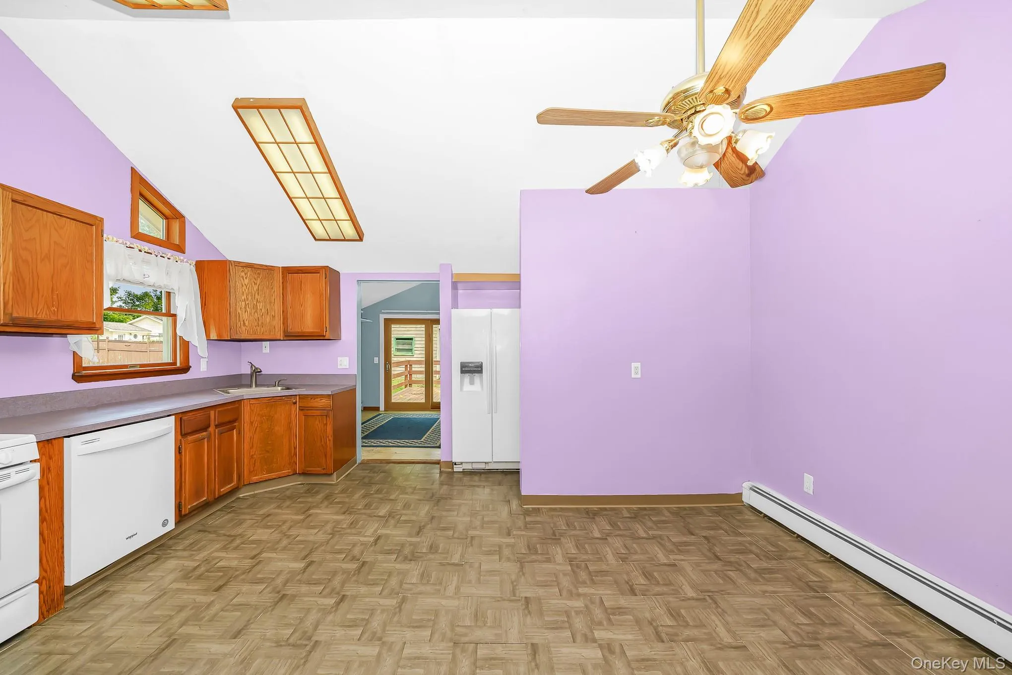 49 Salem Street, Brookhaven, NY, 3 Bedrooms Bedrooms, 6 Rooms Rooms,1 BathroomBathrooms,Residential,For Rent,Salem,0,1036195 49 Salem Street, Brookhaven, NY, 3 Bedrooms Bedrooms, 6 Rooms Rooms,1 BathroomBathrooms,Residential,For Rent,Salem,0,1036195