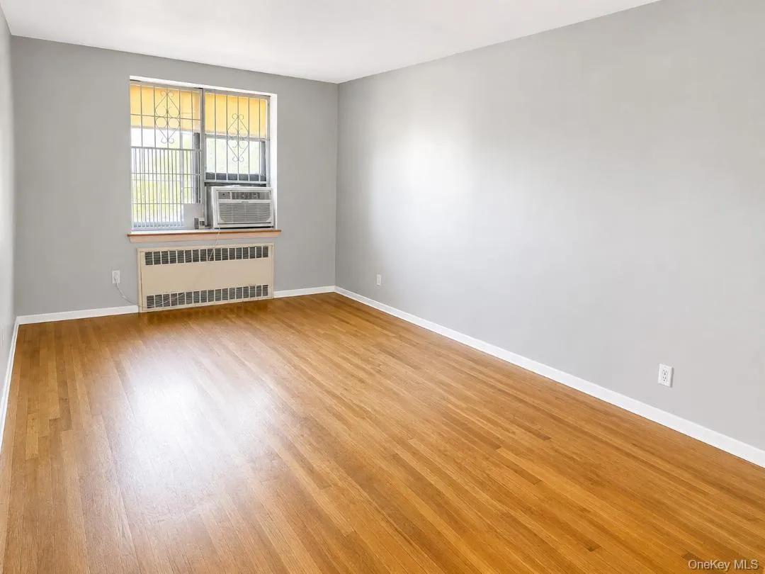 140-14 28th Road, New York, NY, 1 Bedroom Bedrooms, 4 Rooms Rooms,1 BathroomBathrooms,Residential,For Rent,28th,0,1036202 140-14 28th Road, New York, NY, 1 Bedroom Bedrooms, 4 Rooms Rooms,1 BathroomBathrooms,Residential,For Rent,28th,0,1036202
