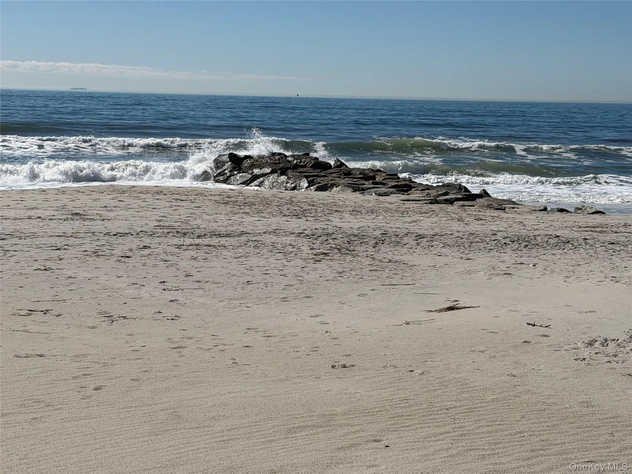35 Trenton Avenue, Long Beach, NY, 2 Bedrooms Bedrooms, 4 Rooms Rooms,1 BathroomBathrooms,Residential Lease,For Rent,Trenton,0,1036203 35 Trenton Avenue, Long Beach, NY, 2 Bedrooms Bedrooms, 4 Rooms Rooms,1 BathroomBathrooms,Residential Lease,For Rent,Trenton,0,1036203