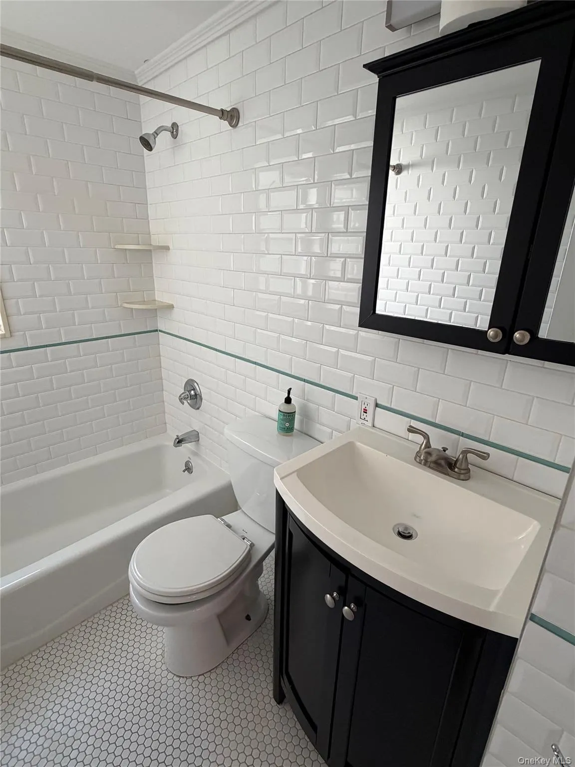 35 Trenton Avenue, Long Beach, NY, 2 Bedrooms Bedrooms, 4 Rooms Rooms,1 BathroomBathrooms,Residential Lease,For Rent,Trenton,0,1036203 35 Trenton Avenue, Long Beach, NY, 2 Bedrooms Bedrooms, 4 Rooms Rooms,1 BathroomBathrooms,Residential Lease,For Rent,Trenton,0,1036203
