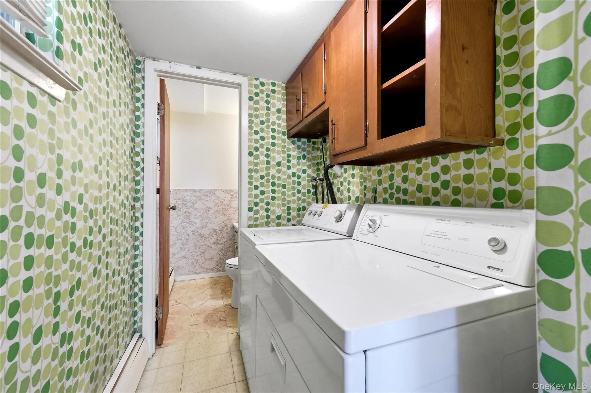 18 Valley Lane, Hempstead, NY, 4 Bedrooms Bedrooms, 8 Rooms Rooms,2 BathroomsBathrooms,Residential,For Rent,Valley,0,1036208 18 Valley Lane, Hempstead, NY, 4 Bedrooms Bedrooms, 8 Rooms Rooms,2 BathroomsBathrooms,Residential,For Rent,Valley,0,1036208