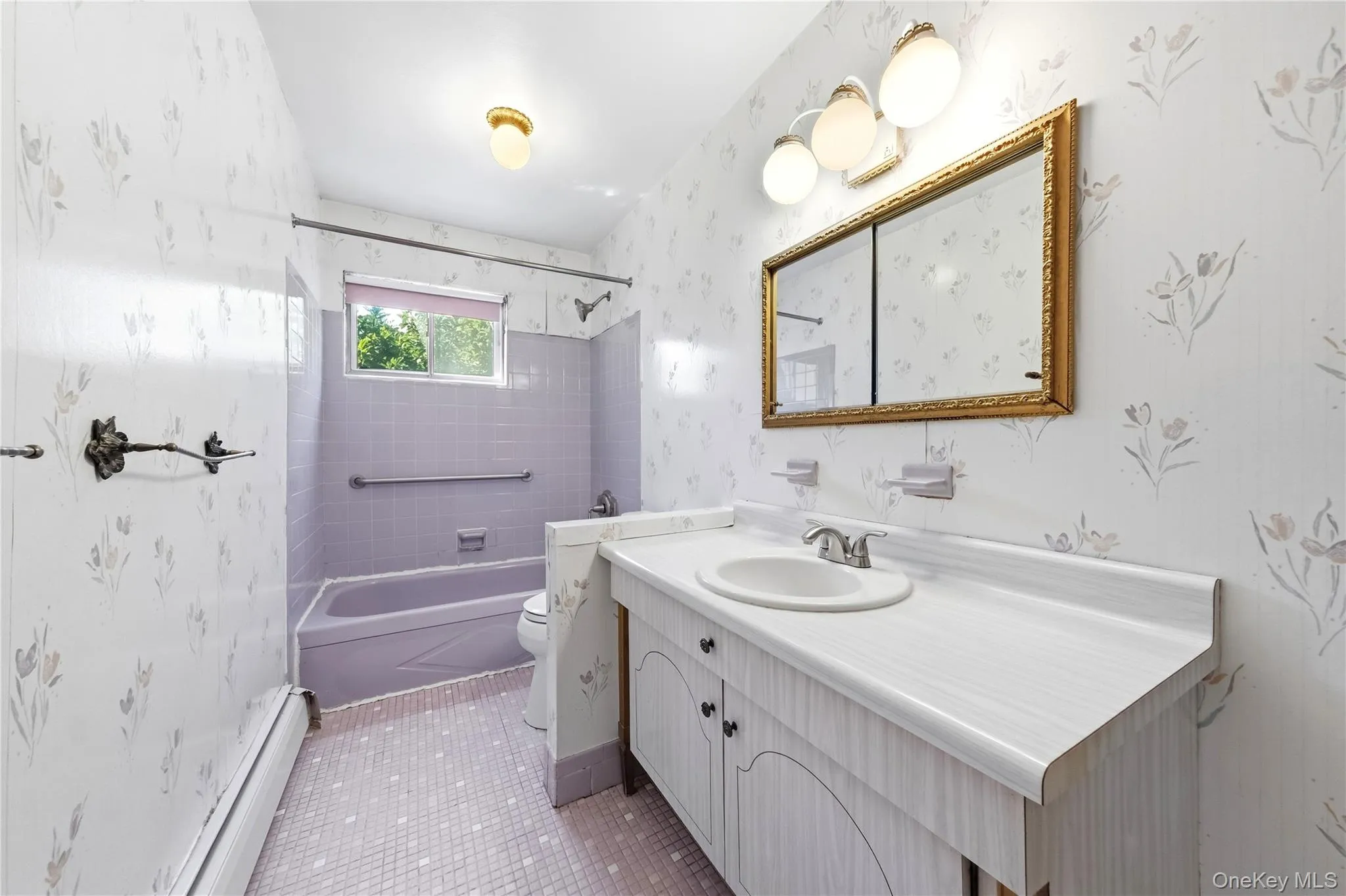 18 Valley Lane, Hempstead, NY, 4 Bedrooms Bedrooms, 8 Rooms Rooms,2 BathroomsBathrooms,Residential,For Rent,Valley,0,1036208 18 Valley Lane, Hempstead, NY, 4 Bedrooms Bedrooms, 8 Rooms Rooms,2 BathroomsBathrooms,Residential,For Rent,Valley,0,1036208