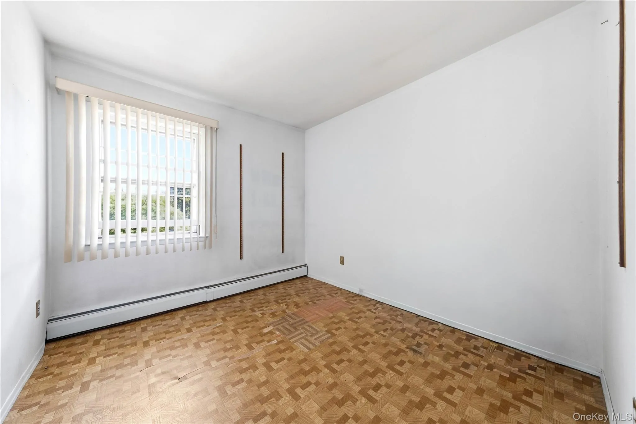 18 Valley Lane, Hempstead, NY, 4 Bedrooms Bedrooms, 8 Rooms Rooms,2 BathroomsBathrooms,Residential,For Rent,Valley,0,1036208 18 Valley Lane, Hempstead, NY, 4 Bedrooms Bedrooms, 8 Rooms Rooms,2 BathroomsBathrooms,Residential,For Rent,Valley,0,1036208