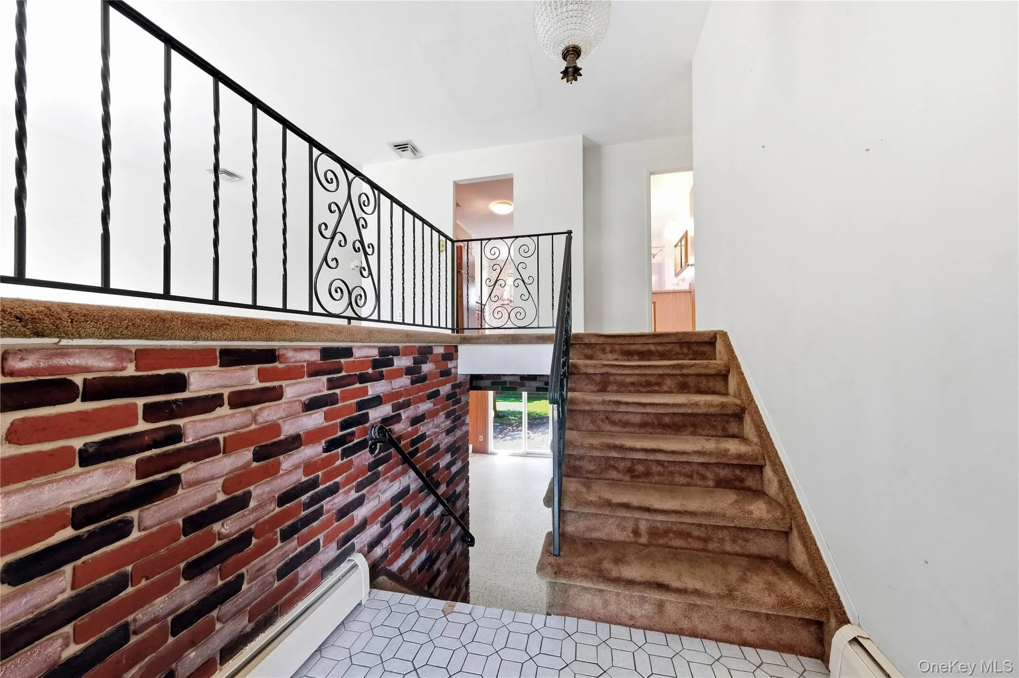 18 Valley Lane, Hempstead, NY, 4 Bedrooms Bedrooms, 8 Rooms Rooms,2 BathroomsBathrooms,Residential,For Rent,Valley,0,1036208 18 Valley Lane, Hempstead, NY, 4 Bedrooms Bedrooms, 8 Rooms Rooms,2 BathroomsBathrooms,Residential,For Rent,Valley,0,1036208