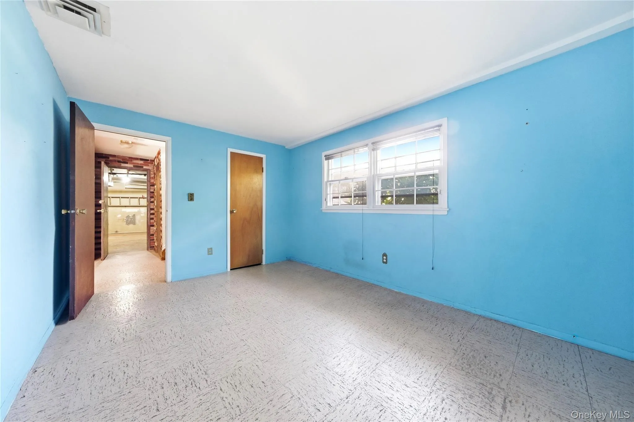 18 Valley Lane, Hempstead, NY, 4 Bedrooms Bedrooms, 8 Rooms Rooms,2 BathroomsBathrooms,Residential,For Rent,Valley,0,1036208 18 Valley Lane, Hempstead, NY, 4 Bedrooms Bedrooms, 8 Rooms Rooms,2 BathroomsBathrooms,Residential,For Rent,Valley,0,1036208