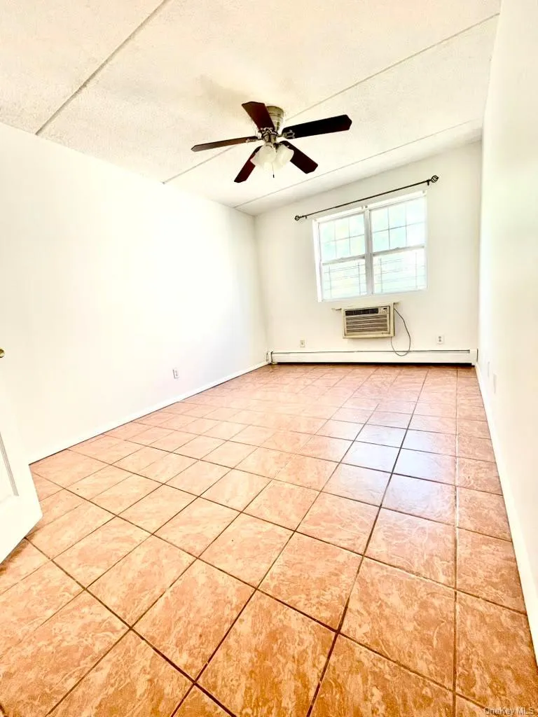 36 Howard Avenue, New York, NY, 2 Bedrooms Bedrooms, 4 Rooms Rooms,1 BathroomBathrooms,Residential Lease,For Rent,Howard,0,1036210 36 Howard Avenue, New York, NY, 2 Bedrooms Bedrooms, 4 Rooms Rooms,1 BathroomBathrooms,Residential Lease,For Rent,Howard,0,1036210