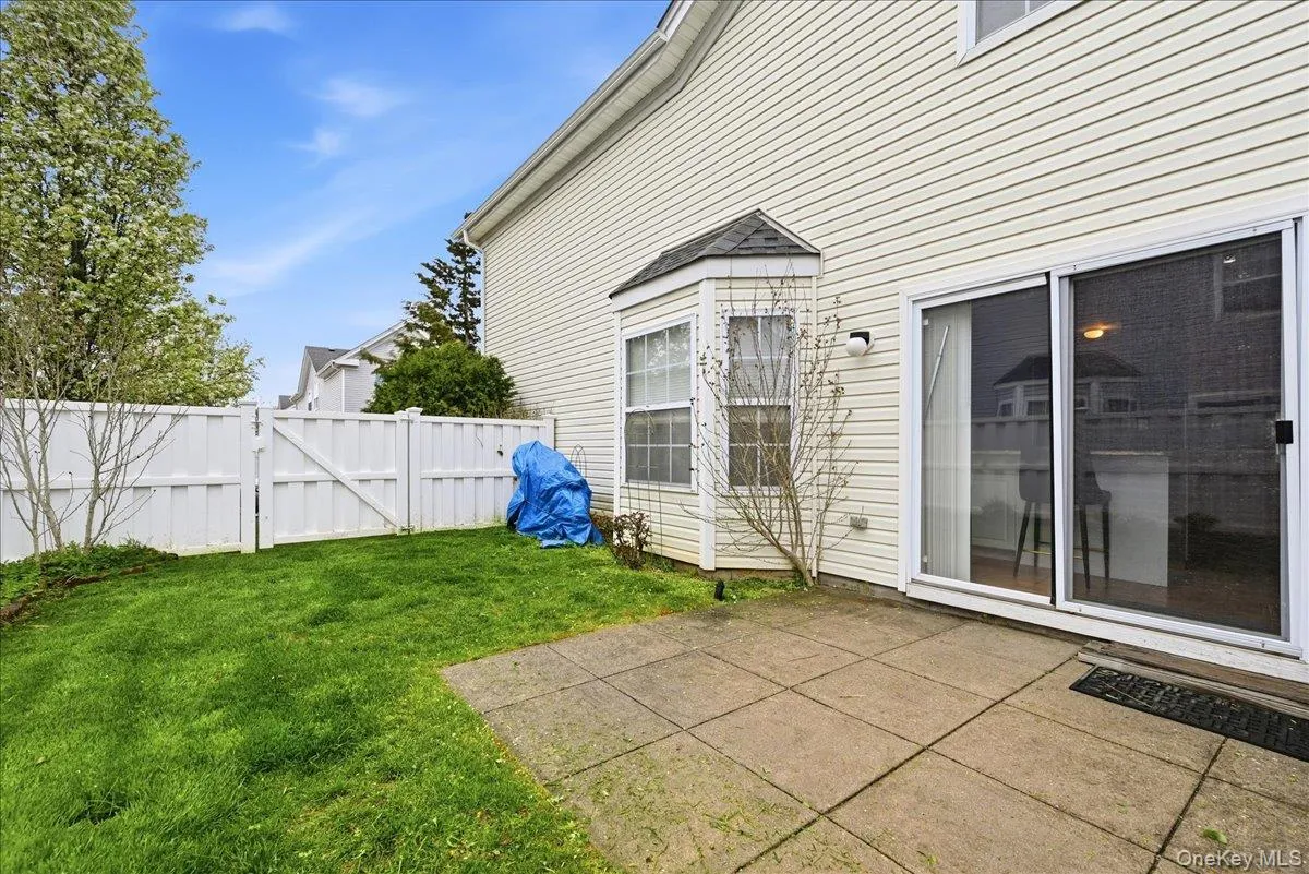 10 Casey Lane, Brookhaven, NY, 2 Bedrooms Bedrooms, 6 Rooms Rooms,2 BathroomsBathrooms,Residential,For Rent,Casey,0,1036211 10 Casey Lane, Brookhaven, NY, 2 Bedrooms Bedrooms, 6 Rooms Rooms,2 BathroomsBathrooms,Residential,For Rent,Casey,0,1036211