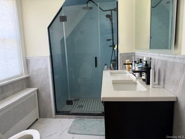 18 Shoreview Road, North Hempstead, NY, 3 Bedrooms Bedrooms, 7 Rooms Rooms,2 BathroomsBathrooms,Residential Lease,For Rent,Shoreview,0,1036215 18 Shoreview Road, North Hempstead, NY, 3 Bedrooms Bedrooms, 7 Rooms Rooms,2 BathroomsBathrooms,Residential Lease,For Rent,Shoreview,0,1036215