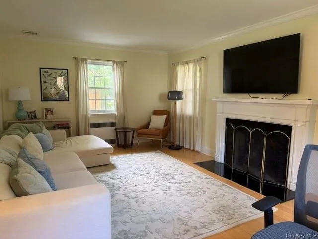 18 Shoreview Road, North Hempstead, NY, 3 Bedrooms Bedrooms, 7 Rooms Rooms,2 BathroomsBathrooms,Residential Lease,For Rent,Shoreview,0,1036215 18 Shoreview Road, North Hempstead, NY, 3 Bedrooms Bedrooms, 7 Rooms Rooms,2 BathroomsBathrooms,Residential Lease,For Rent,Shoreview,0,1036215