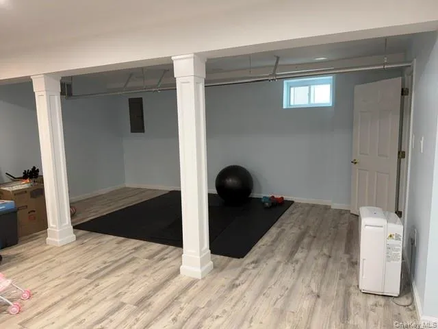 18 Shoreview Road, North Hempstead, NY, 3 Bedrooms Bedrooms, 7 Rooms Rooms,2 BathroomsBathrooms,Residential Lease,For Rent,Shoreview,0,1036215 18 Shoreview Road, North Hempstead, NY, 3 Bedrooms Bedrooms, 7 Rooms Rooms,2 BathroomsBathrooms,Residential Lease,For Rent,Shoreview,0,1036215