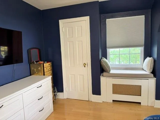 18 Shoreview Road, North Hempstead, NY, 3 Bedrooms Bedrooms, 7 Rooms Rooms,2 BathroomsBathrooms,Residential Lease,For Rent,Shoreview,0,1036215 18 Shoreview Road, North Hempstead, NY, 3 Bedrooms Bedrooms, 7 Rooms Rooms,2 BathroomsBathrooms,Residential Lease,For Rent,Shoreview,0,1036215