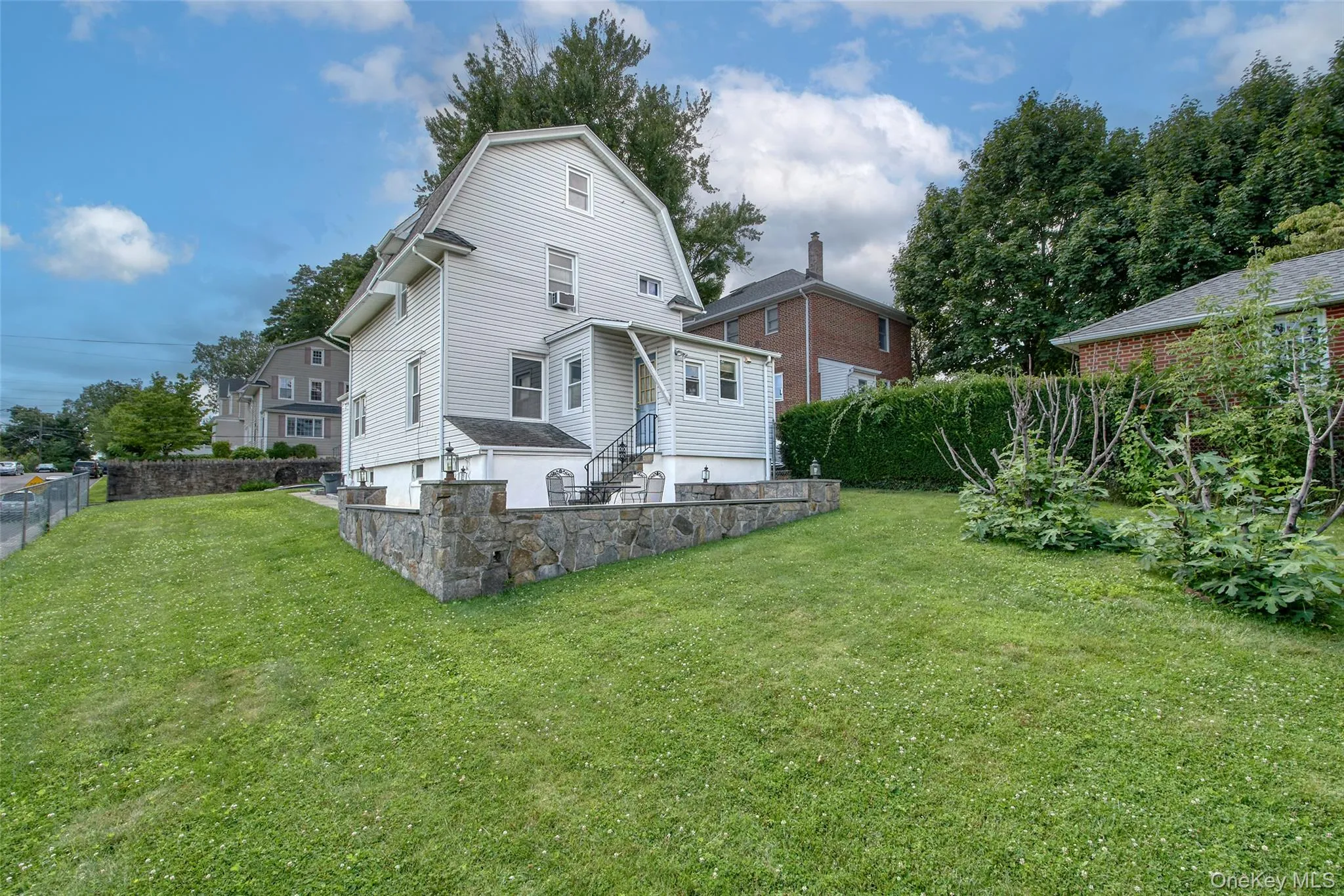 63 Thatcher Avenue, Harrison, NY, 4 Bedrooms Bedrooms, 8 Rooms Rooms,2 BathroomsBathrooms,Residential,For Rent,Thatcher,0,1036221 63 Thatcher Avenue, Harrison, NY, 4 Bedrooms Bedrooms, 8 Rooms Rooms,2 BathroomsBathrooms,Residential,For Rent,Thatcher,0,1036221