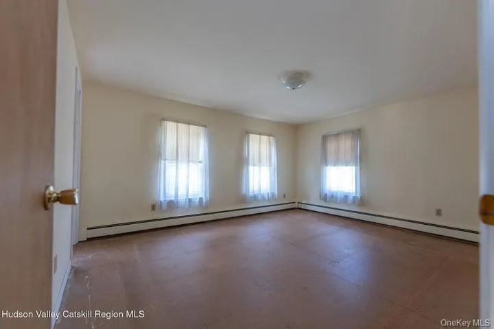 463 Main Street, Saugerties, NY, 4 Bedrooms Bedrooms, 8 Rooms Rooms,2 BathroomsBathrooms,Residential,For Rent,Main,0,1036223 463 Main Street, Saugerties, NY, 4 Bedrooms Bedrooms, 8 Rooms Rooms,2 BathroomsBathrooms,Residential,For Rent,Main,0,1036223