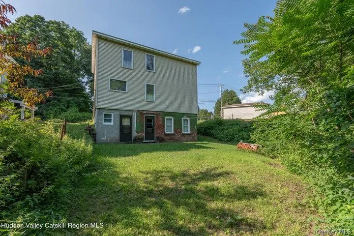 463 Main Street, Saugerties, NY, 4 Bedrooms Bedrooms, 8 Rooms Rooms,2 BathroomsBathrooms,Residential,For Rent,Main,0,1036223 463 Main Street, Saugerties, NY, 4 Bedrooms Bedrooms, 8 Rooms Rooms,2 BathroomsBathrooms,Residential,For Rent,Main,0,1036223