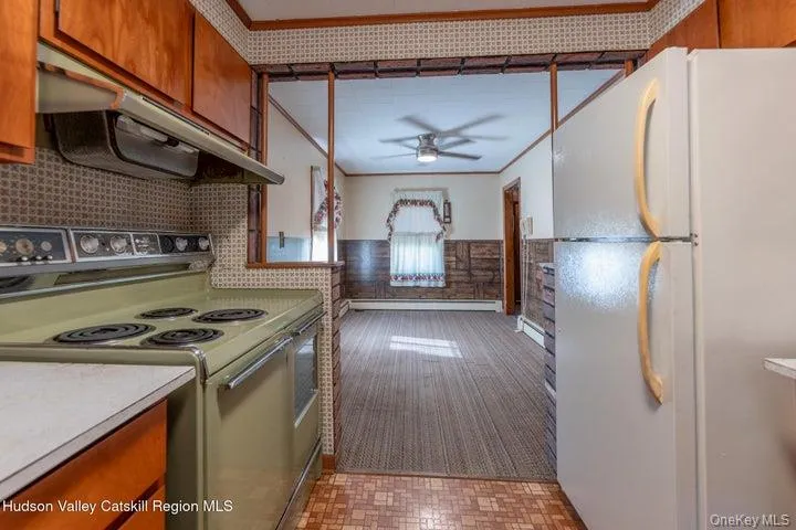 463 Main Street, Saugerties, NY, 4 Bedrooms Bedrooms, 8 Rooms Rooms,2 BathroomsBathrooms,Residential,For Rent,Main,0,1036223 463 Main Street, Saugerties, NY, 4 Bedrooms Bedrooms, 8 Rooms Rooms,2 BathroomsBathrooms,Residential,For Rent,Main,0,1036223