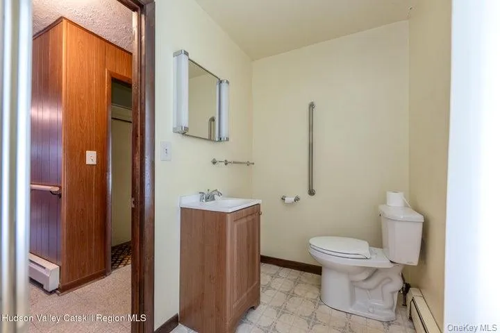 463 Main Street, Saugerties, NY, 4 Bedrooms Bedrooms, 8 Rooms Rooms,2 BathroomsBathrooms,Residential,For Rent,Main,0,1036223 463 Main Street, Saugerties, NY, 4 Bedrooms Bedrooms, 8 Rooms Rooms,2 BathroomsBathrooms,Residential,For Rent,Main,0,1036223