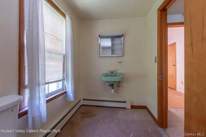 463 Main Street, Saugerties, NY, 4 Bedrooms Bedrooms, 8 Rooms Rooms,2 BathroomsBathrooms,Residential,For Rent,Main,0,1036223 463 Main Street, Saugerties, NY, 4 Bedrooms Bedrooms, 8 Rooms Rooms,2 BathroomsBathrooms,Residential,For Rent,Main,0,1036223