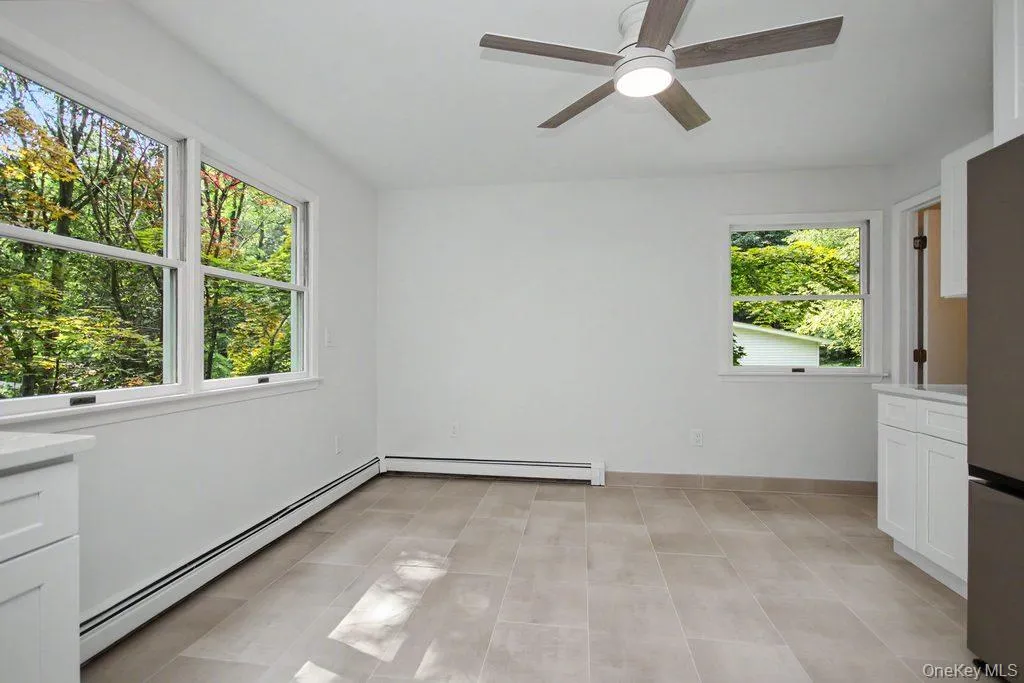 44 Schriever Lane, Clarkstown, NY, 5 Bedrooms Bedrooms, 10 Rooms Rooms,2 BathroomsBathrooms,Residential Lease,For Rent,Schriever,0,1036224 44 Schriever Lane, Clarkstown, NY, 5 Bedrooms Bedrooms, 10 Rooms Rooms,2 BathroomsBathrooms,Residential Lease,For Rent,Schriever,0,1036224