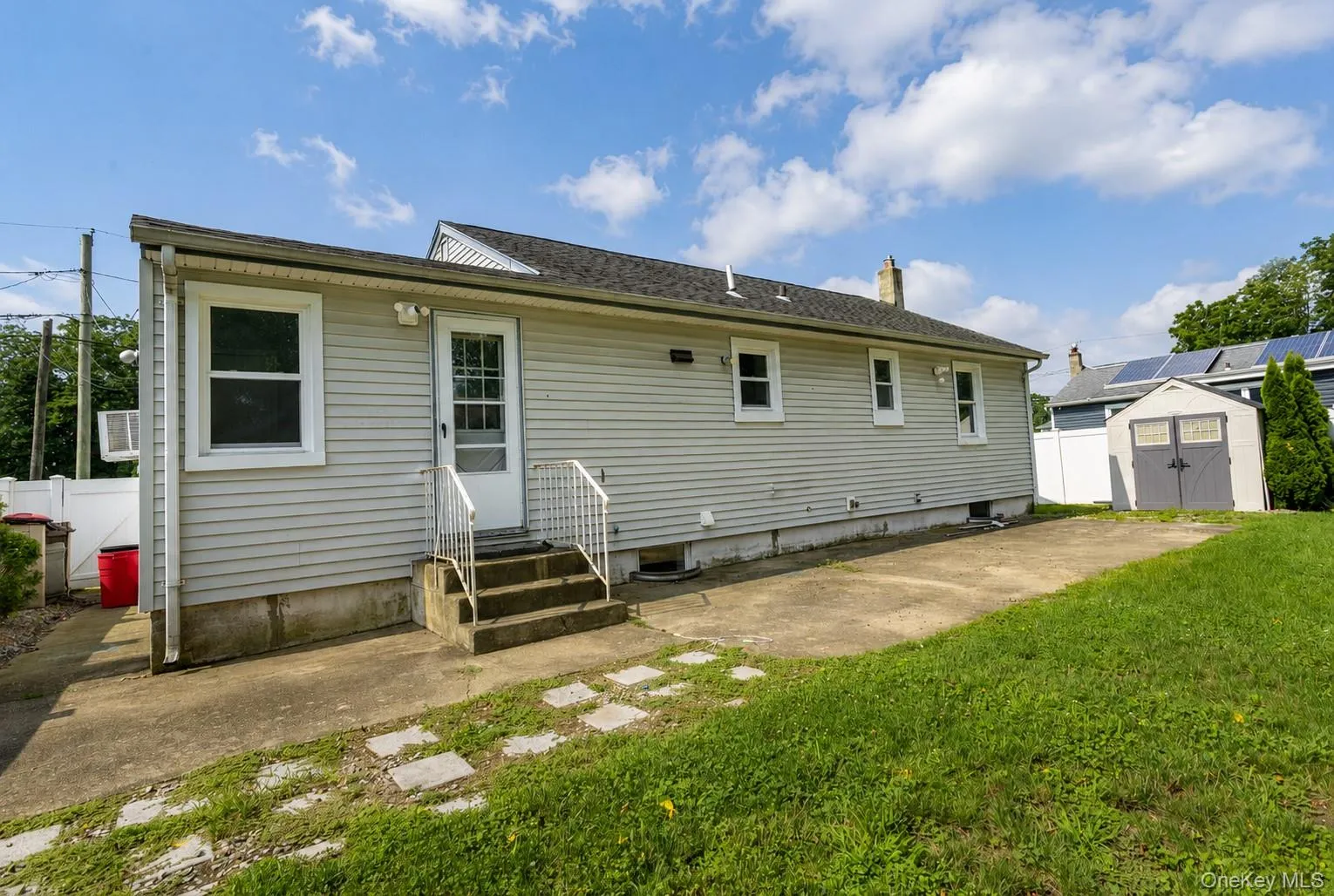 132 48th Street, Babylon, NY, 3 Bedrooms Bedrooms, 5 Rooms Rooms,1 BathroomBathrooms,Residential,For Rent,48th,0,1036229 132 48th Street, Babylon, NY, 3 Bedrooms Bedrooms, 5 Rooms Rooms,1 BathroomBathrooms,Residential,For Rent,48th,0,1036229