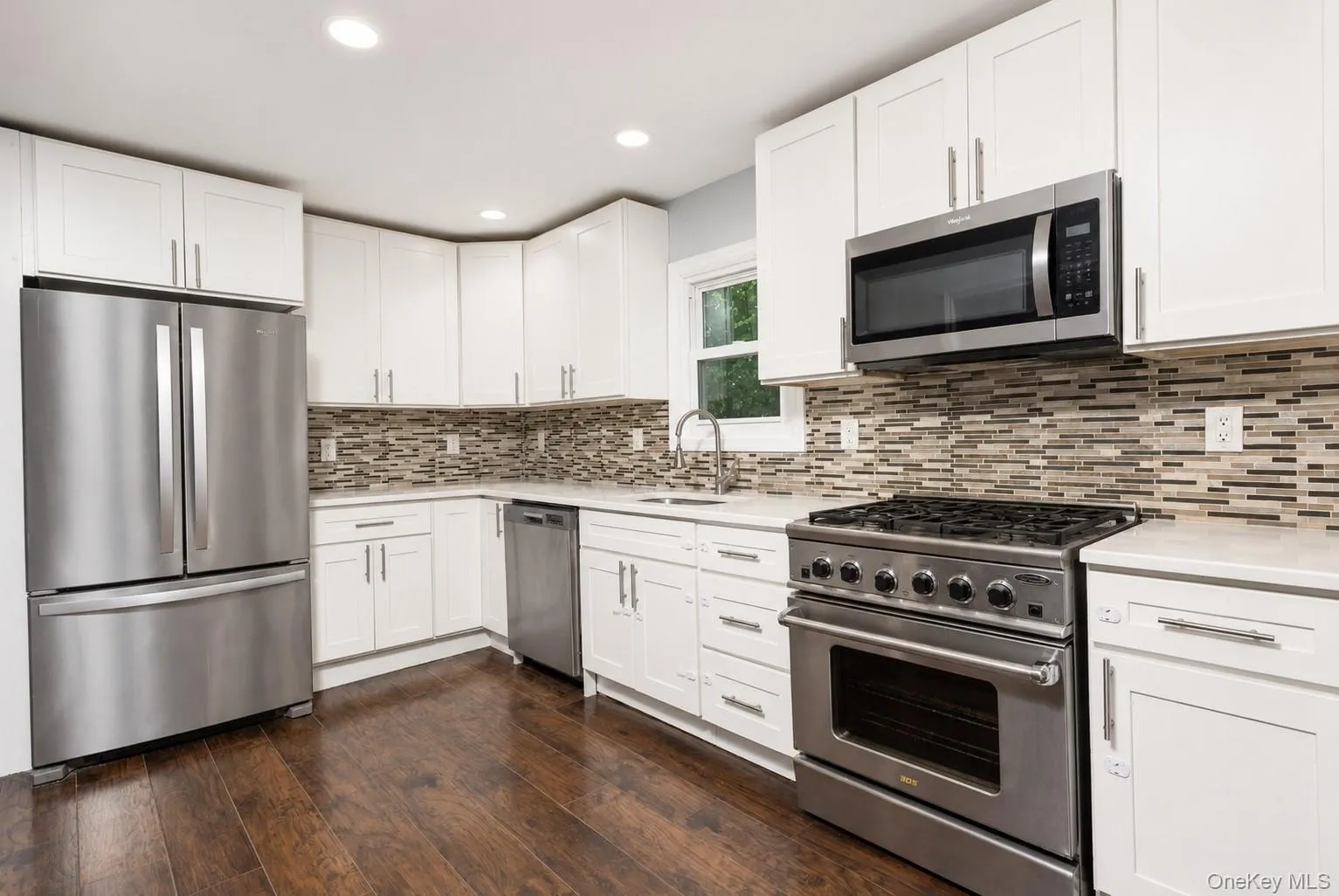 132 48th Street, Babylon, NY, 3 Bedrooms Bedrooms, 5 Rooms Rooms,1 BathroomBathrooms,Residential,For Rent,48th,0,1036229 132 48th Street, Babylon, NY, 3 Bedrooms Bedrooms, 5 Rooms Rooms,1 BathroomBathrooms,Residential,For Rent,48th,0,1036229