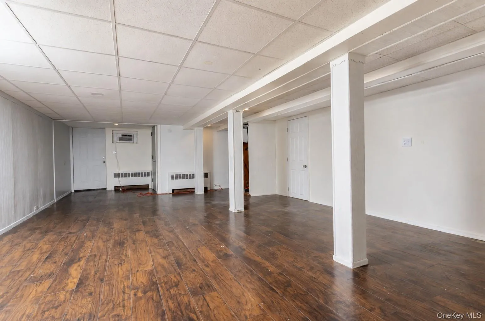 132 48th Street, Babylon, NY, 3 Bedrooms Bedrooms, 5 Rooms Rooms,1 BathroomBathrooms,Residential,For Rent,48th,0,1036229 132 48th Street, Babylon, NY, 3 Bedrooms Bedrooms, 5 Rooms Rooms,1 BathroomBathrooms,Residential,For Rent,48th,0,1036229