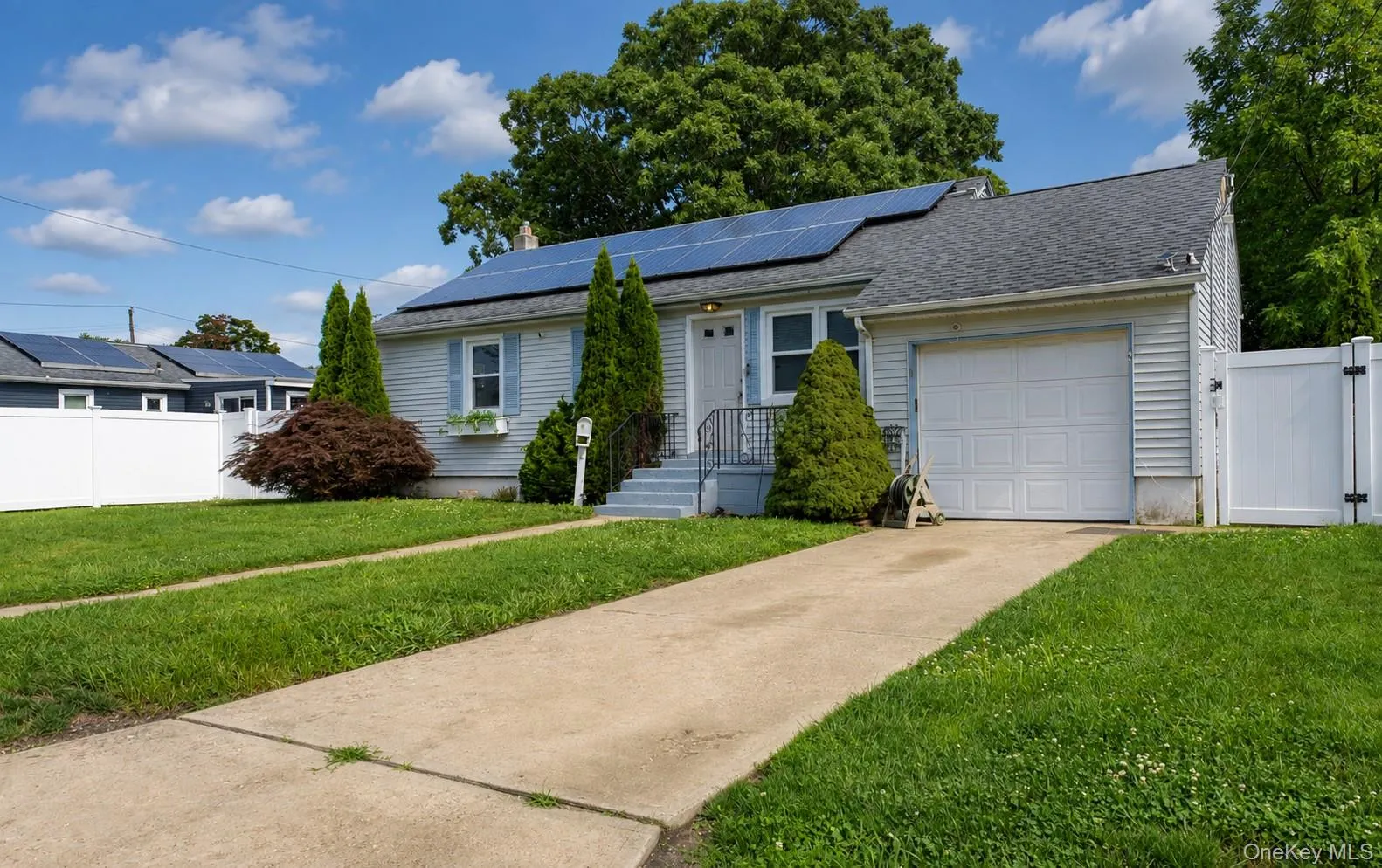 132 48th Street, Babylon, NY, 3 Bedrooms Bedrooms, 5 Rooms Rooms,1 BathroomBathrooms,Residential,For Rent,48th,0,1036229 132 48th Street, Babylon, NY, 3 Bedrooms Bedrooms, 5 Rooms Rooms,1 BathroomBathrooms,Residential,For Rent,48th,0,1036229