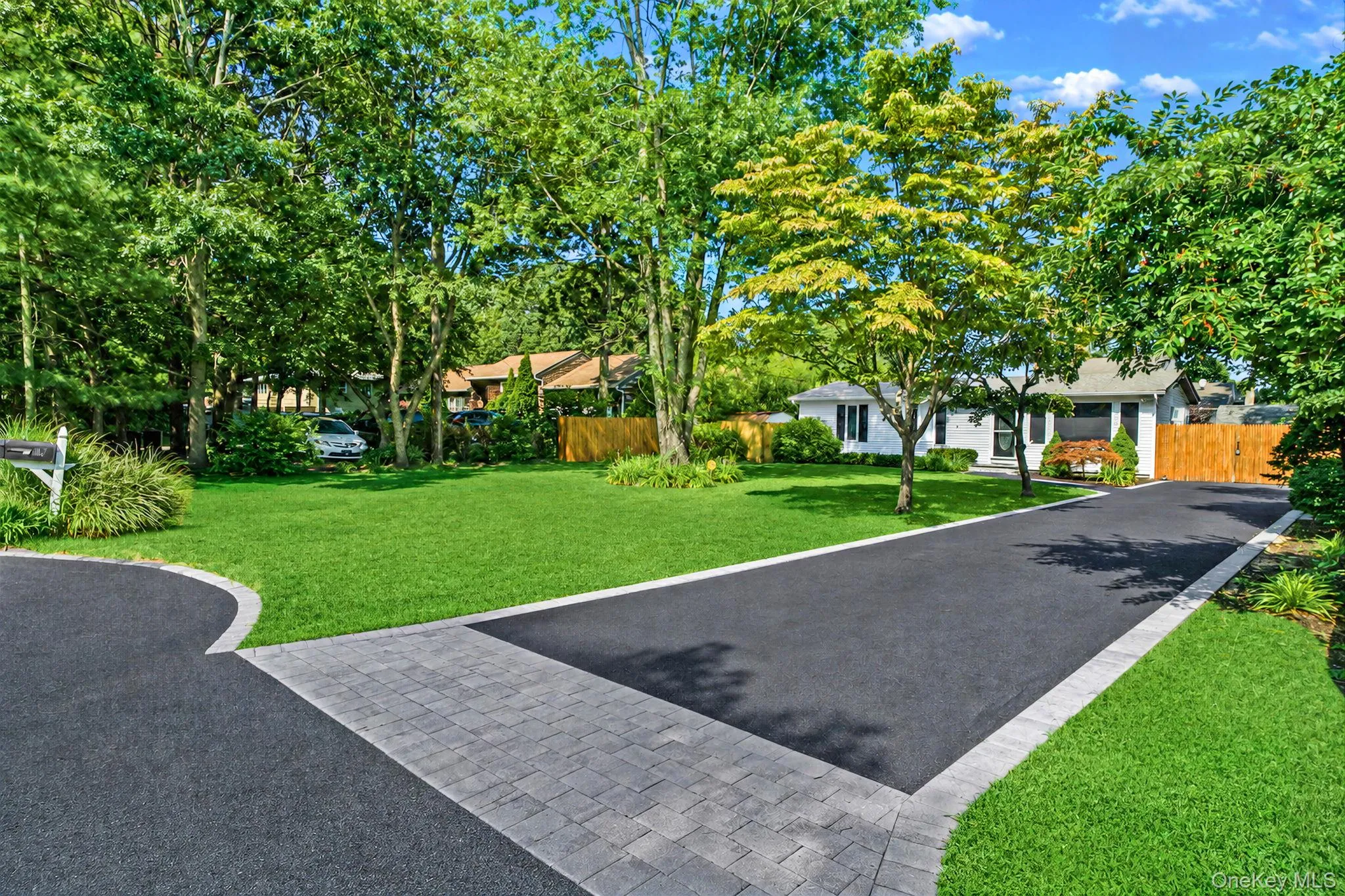 117 Broadway, Brookhaven, NY, 3 Bedrooms Bedrooms, 7 Rooms Rooms,1 BathroomBathrooms,Residential,For Rent,Broadway,0,1036230 117 Broadway, Brookhaven, NY, 3 Bedrooms Bedrooms, 7 Rooms Rooms,1 BathroomBathrooms,Residential,For Rent,Broadway,0,1036230