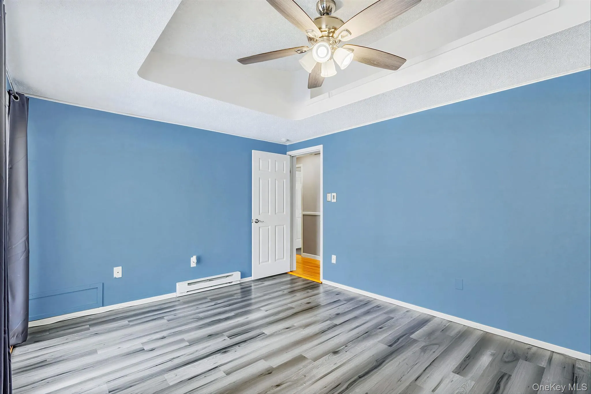 117 Broadway, Brookhaven, NY, 3 Bedrooms Bedrooms, 7 Rooms Rooms,1 BathroomBathrooms,Residential,For Rent,Broadway,0,1036230 117 Broadway, Brookhaven, NY, 3 Bedrooms Bedrooms, 7 Rooms Rooms,1 BathroomBathrooms,Residential,For Rent,Broadway,0,1036230
