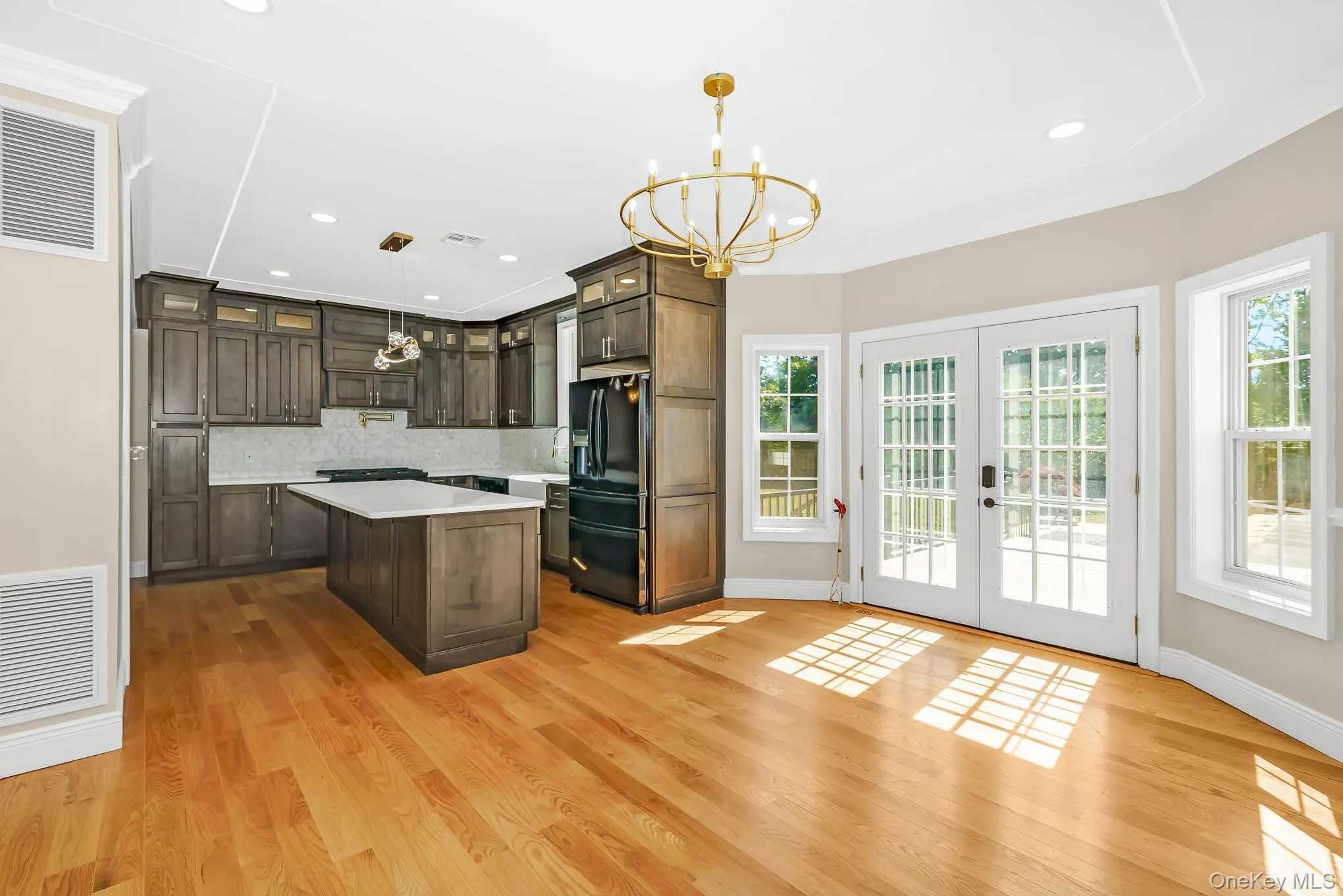 14 Lindsey Place, Islip, NY, 4 Bedrooms Bedrooms, 9 Rooms Rooms,3 BathroomsBathrooms,Residential,For Rent,Lindsey,0,1036231 14 Lindsey Place, Islip, NY, 4 Bedrooms Bedrooms, 9 Rooms Rooms,3 BathroomsBathrooms,Residential,For Rent,Lindsey,0,1036231