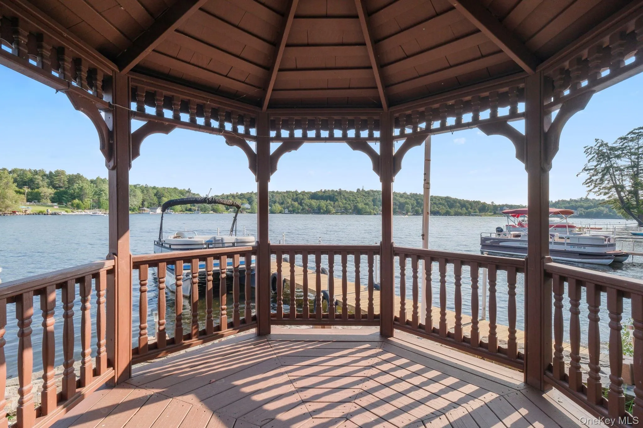 Gazebo view. Gazebo view.