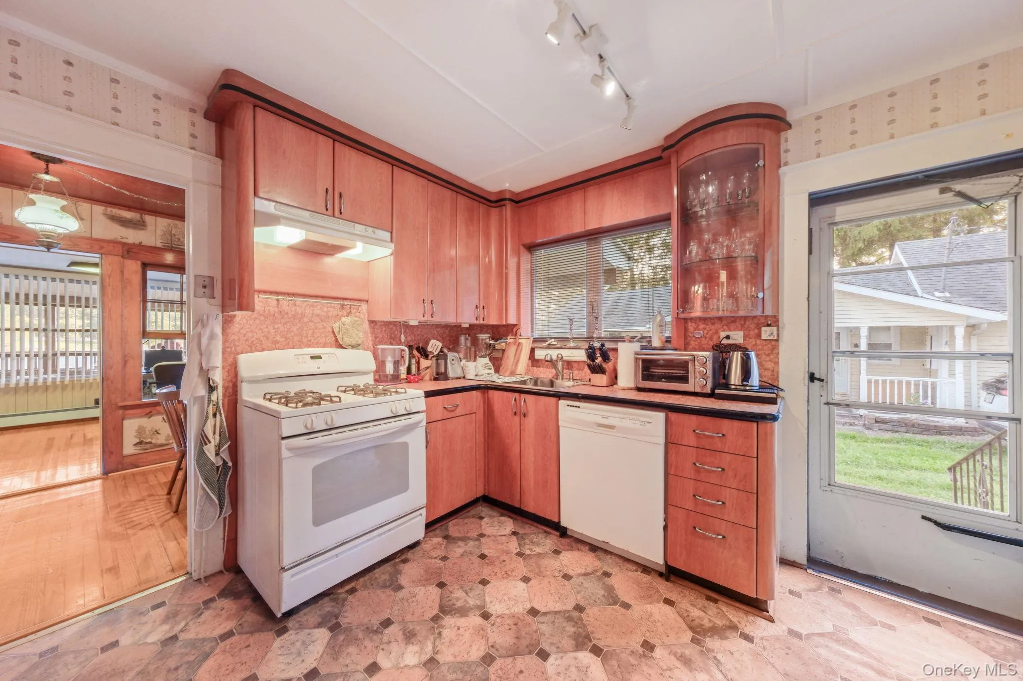 Kitchen. Kitchen.