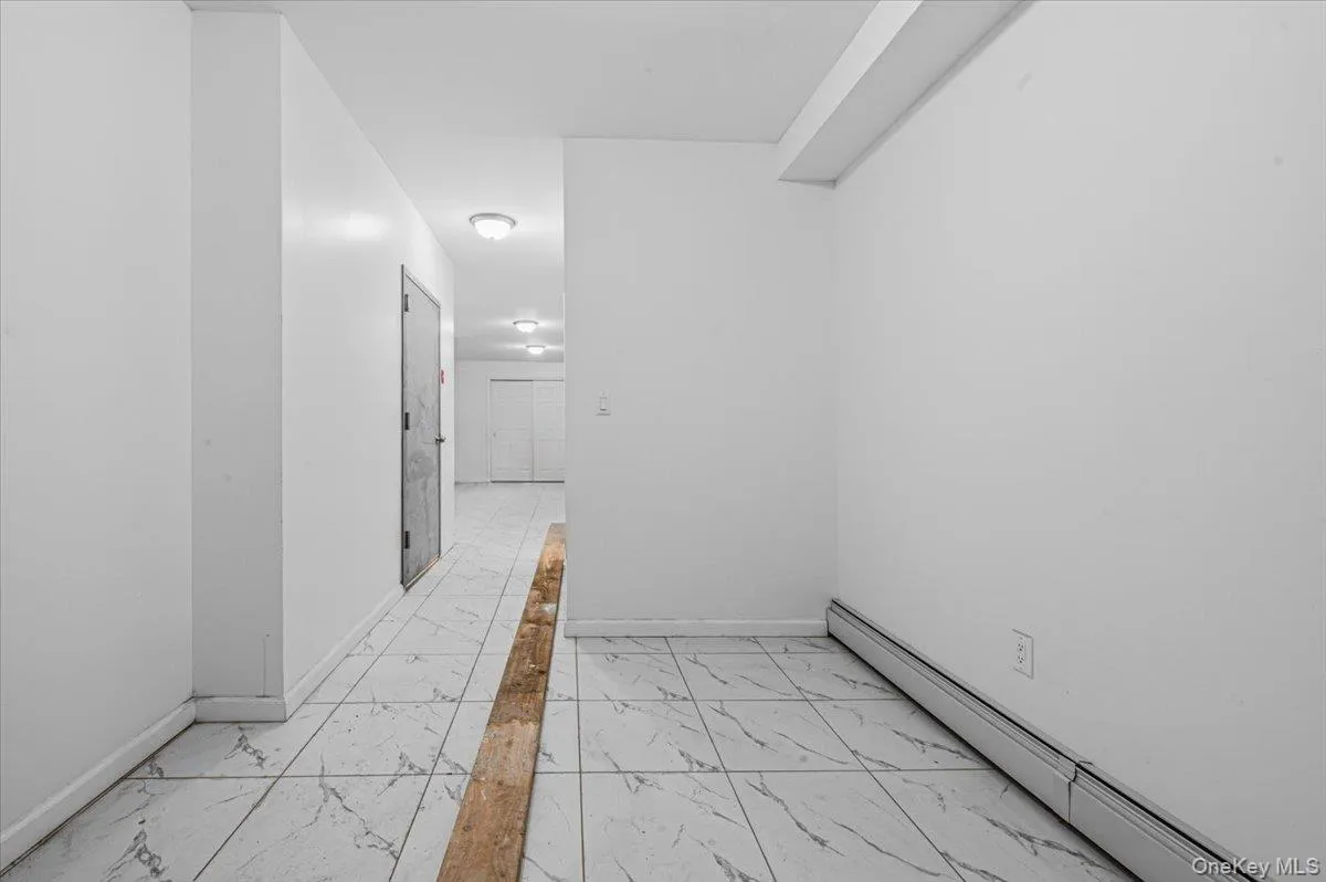 2050 Ryer Avenue, New York, NY, 4 Bedrooms Bedrooms, 7 Rooms Rooms,3 BathroomsBathrooms,Residential,For Rent,Ryer,0,1036237 2050 Ryer Avenue, New York, NY, 4 Bedrooms Bedrooms, 7 Rooms Rooms,3 BathroomsBathrooms,Residential,For Rent,Ryer,0,1036237