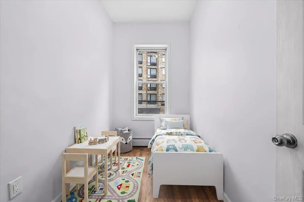 2050 Ryer Avenue, New York, NY, 4 Bedrooms Bedrooms, 7 Rooms Rooms,3 BathroomsBathrooms,Residential,For Rent,Ryer,0,1036237 2050 Ryer Avenue, New York, NY, 4 Bedrooms Bedrooms, 7 Rooms Rooms,3 BathroomsBathrooms,Residential,For Rent,Ryer,0,1036237