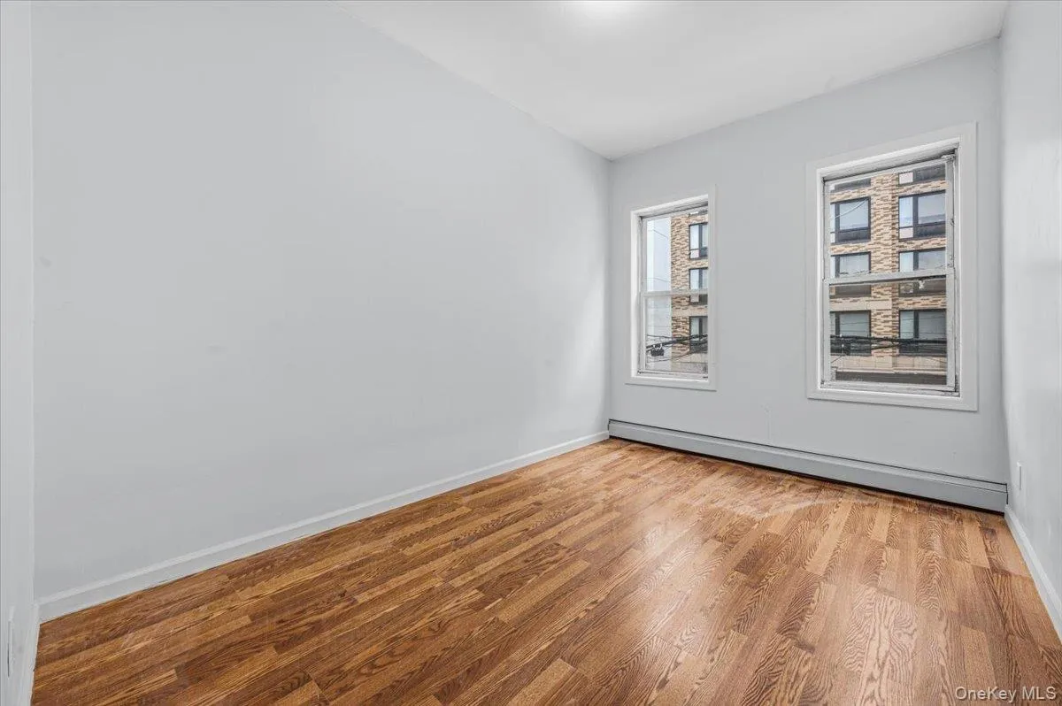 2050 Ryer Avenue, New York, NY, 4 Bedrooms Bedrooms, 7 Rooms Rooms,3 BathroomsBathrooms,Residential,For Rent,Ryer,0,1036237 2050 Ryer Avenue, New York, NY, 4 Bedrooms Bedrooms, 7 Rooms Rooms,3 BathroomsBathrooms,Residential,For Rent,Ryer,0,1036237