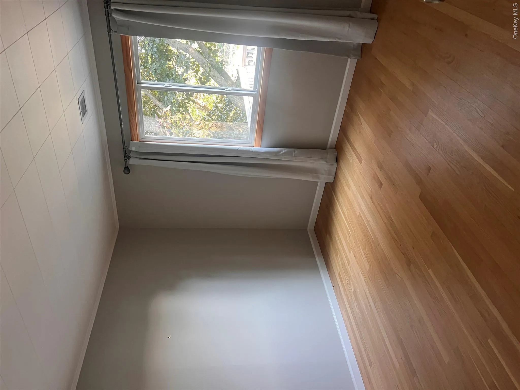 1375 Main Street, Riverhead, NY, 2 Bedrooms Bedrooms, 5 Rooms Rooms,1 BathroomBathrooms,Residential Lease,For Rent,Main,0,1036238 1375 Main Street, Riverhead, NY, 2 Bedrooms Bedrooms, 5 Rooms Rooms,1 BathroomBathrooms,Residential Lease,For Rent,Main,0,1036238