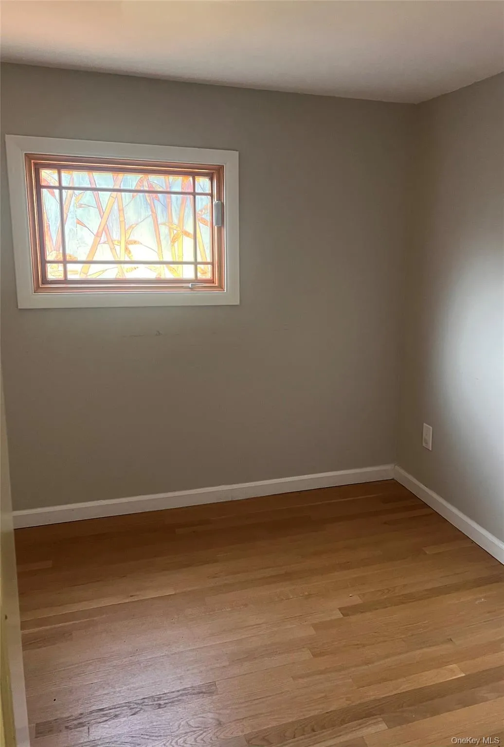 1375 Main Street, Riverhead, NY, 2 Bedrooms Bedrooms, 5 Rooms Rooms,1 BathroomBathrooms,Residential Lease,For Rent,Main,0,1036238 1375 Main Street, Riverhead, NY, 2 Bedrooms Bedrooms, 5 Rooms Rooms,1 BathroomBathrooms,Residential Lease,For Rent,Main,0,1036238