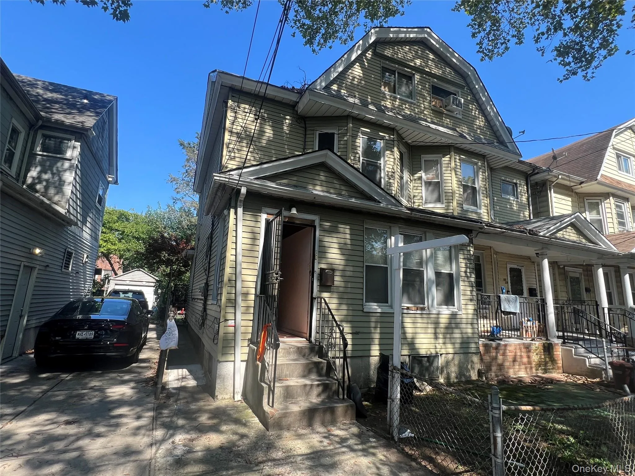 95-27 116th Street, New York, NY, 4 Bedrooms Bedrooms, 9 Rooms Rooms,1 BathroomBathrooms,Residential,For Rent,116th,0,1036239 95-27 116th Street, New York, NY, 4 Bedrooms Bedrooms, 9 Rooms Rooms,1 BathroomBathrooms,Residential,For Rent,116th,0,1036239